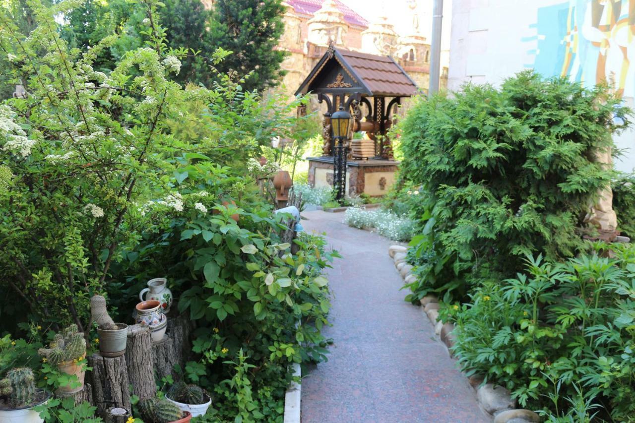 Hotel Усадьба-Музей Tirnauca Exterior foto